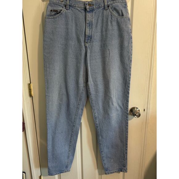 90'S VINTAGE RIDERS LIGHT WASH MOM JEANS // WAIST SIZE 32 - Picture 1 of 7